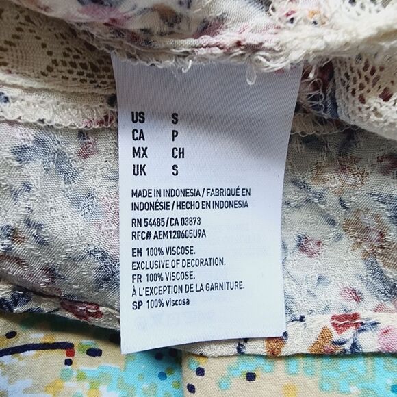 American Eagle top white floral print Boho Cottagecore S - Picture 3 of 5